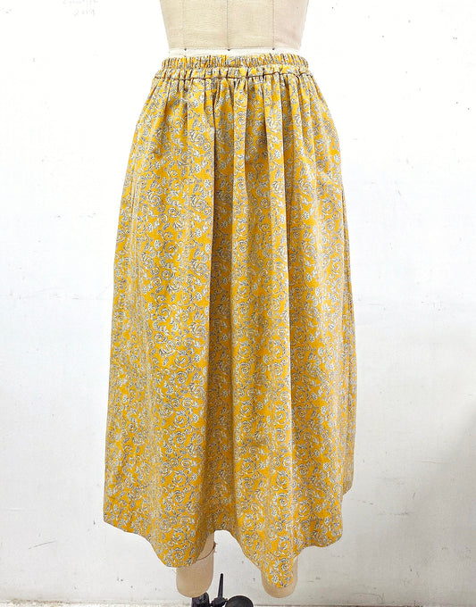 Floral Print Cotton Midi Skirt: Summer thru Fall with Pockets