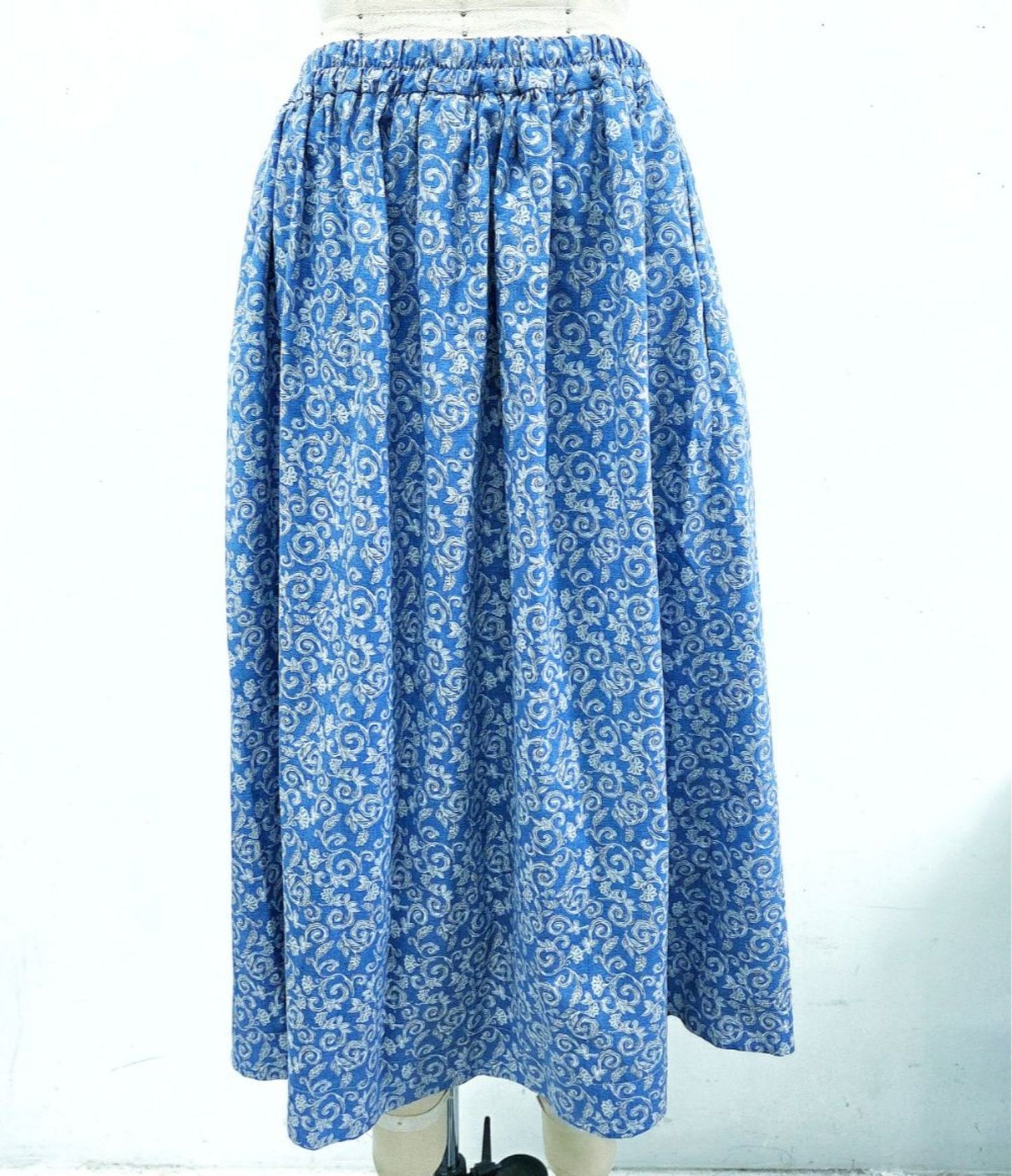 Floral Print Cotton Midi Skirt: Summer thru Fall with Pockets