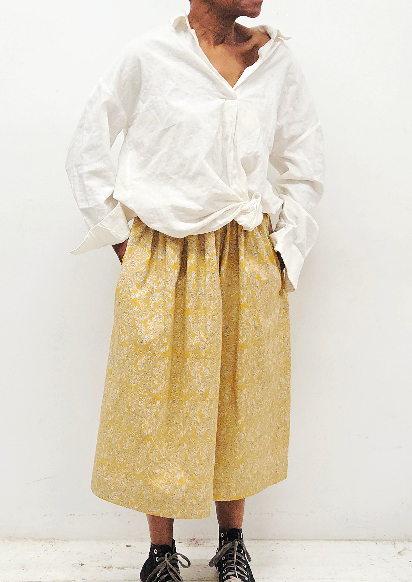 Floral Print Cotton Midi Skirt: Summer thru Fall with Pockets